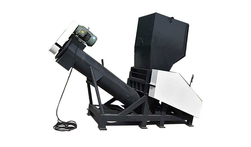 Trituradora de film con tornillo alimentador