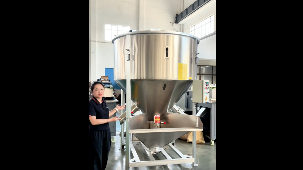 Vertical mixer