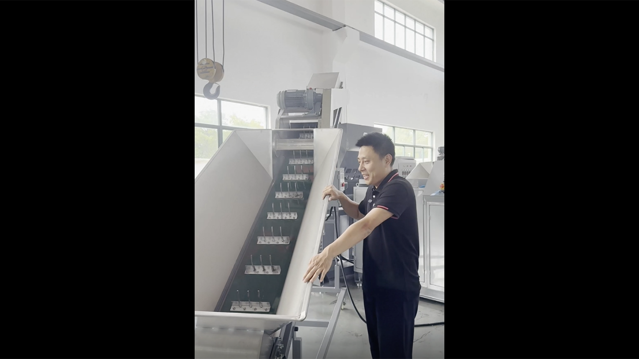 Film feeding machine